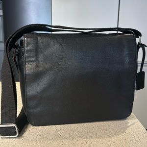 Leonhard Heyden Leather Messenger Bag